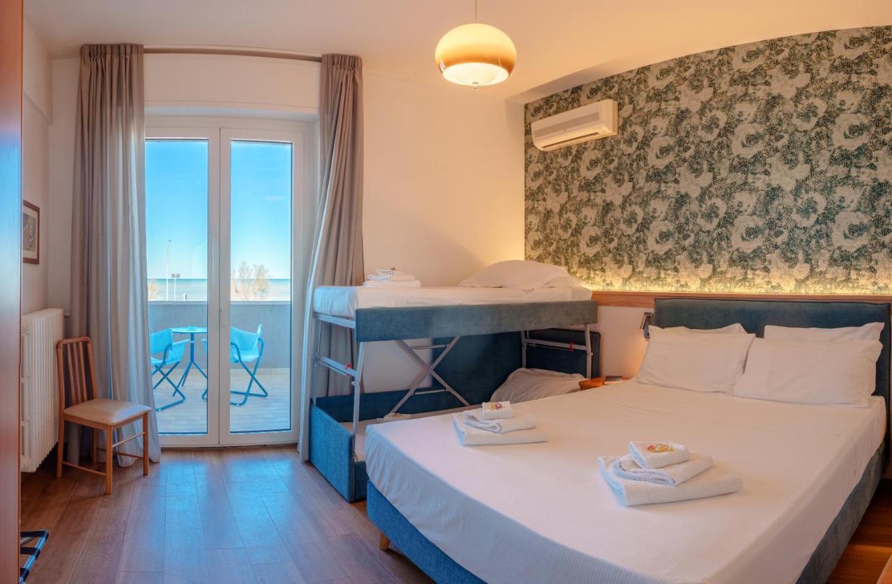 Hotel Tritone Senigallia Exterior foto